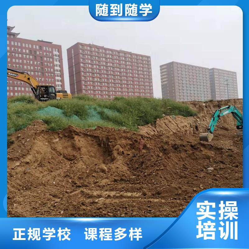 宣化叉車培訓(xùn)學(xué)校怎么報(bào)名虎振技校