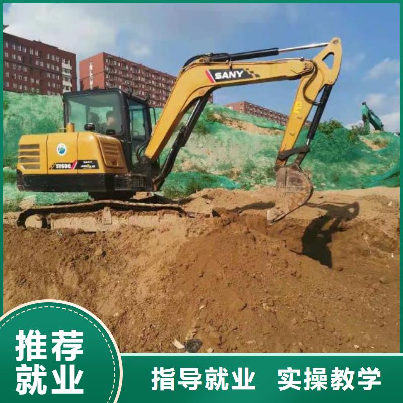 學汽車吊哪家好虎振技校
