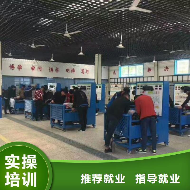 汽修培训学校-装载机铲车叉车驾驶培训学校指导就业