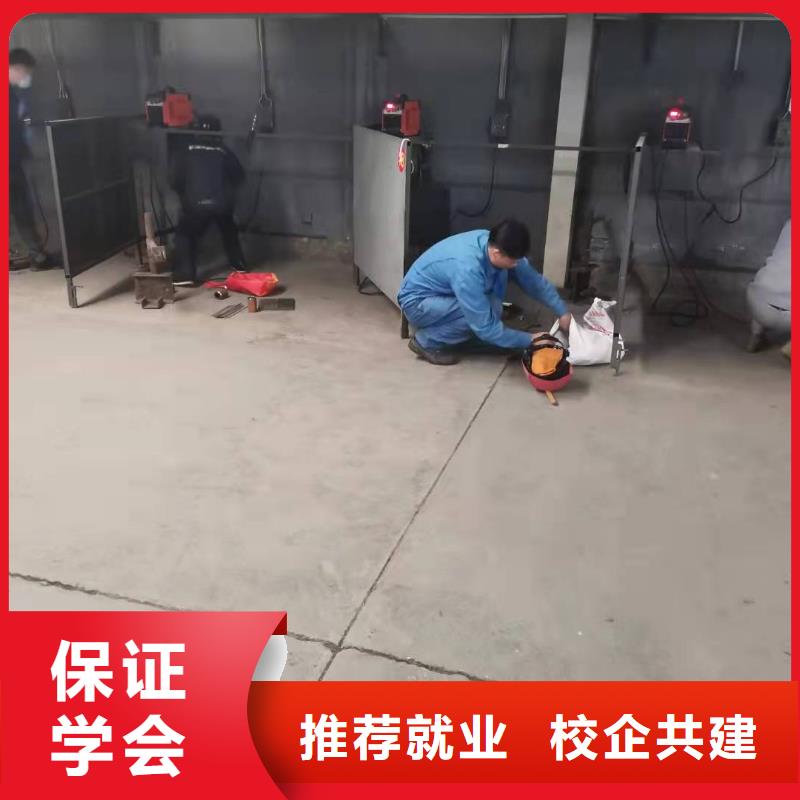 雄縣焊接技術(shù)學校聯(lián)系電話是多少|(zhì)焊工小學文化可以學嗎