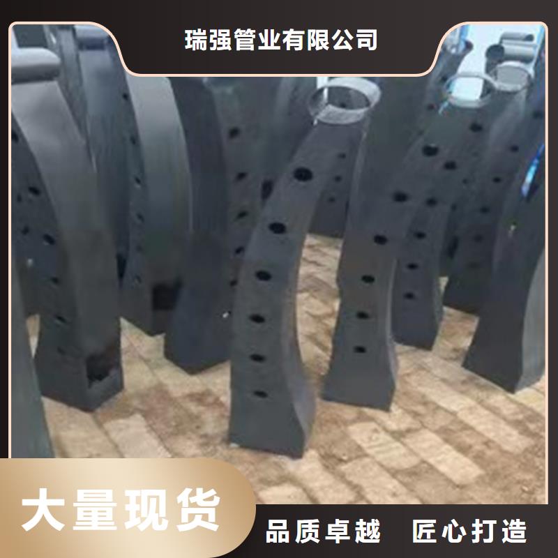 鋼結(jié)構(gòu)立柱防撞護(hù)欄批發(fā)價(jià)