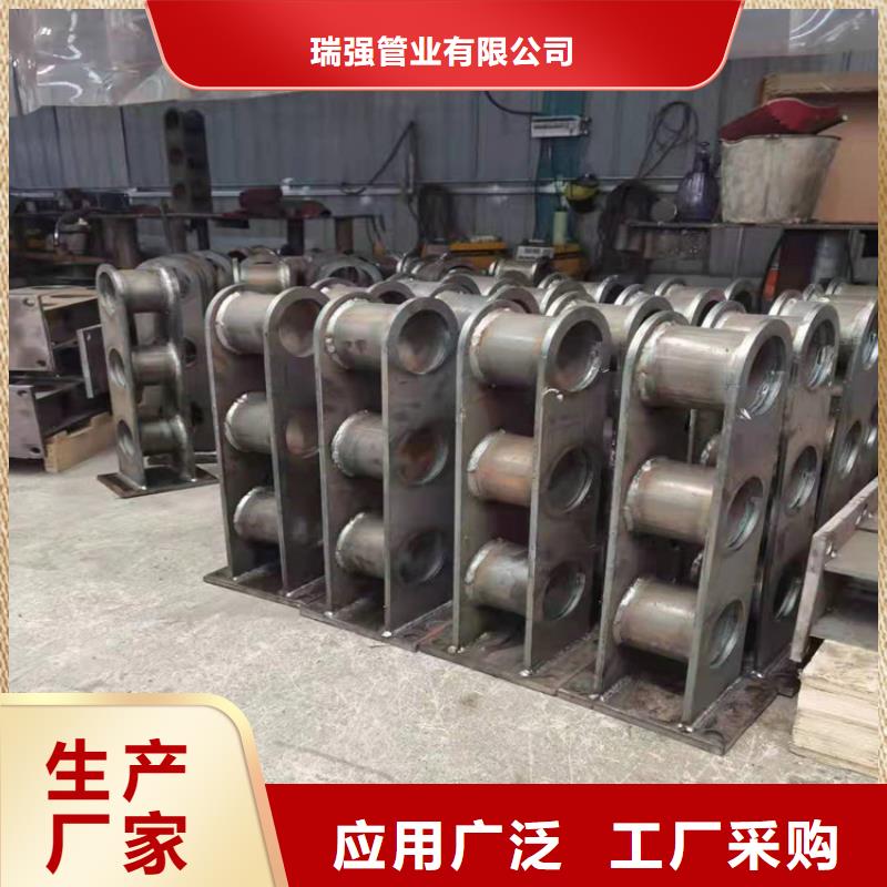 不銹鋼橋梁防撞護欄立柱規(guī)格齊全