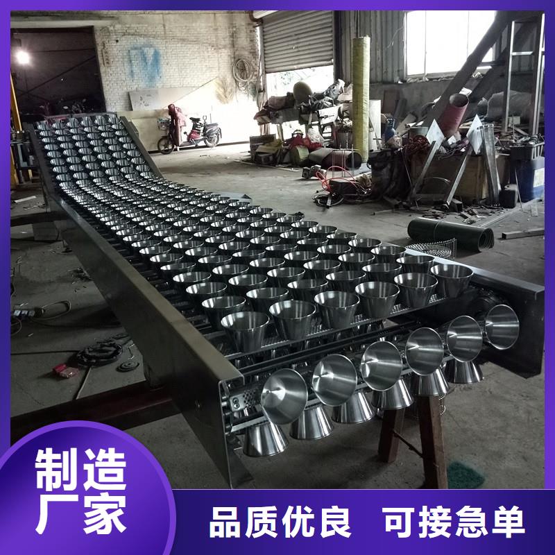 不銹鋼鏈板網(wǎng)帶輸送機實體大廠