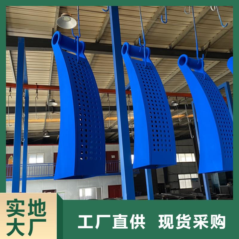 賣不銹鋼復(fù)合管橋梁護(hù)欄的廠家