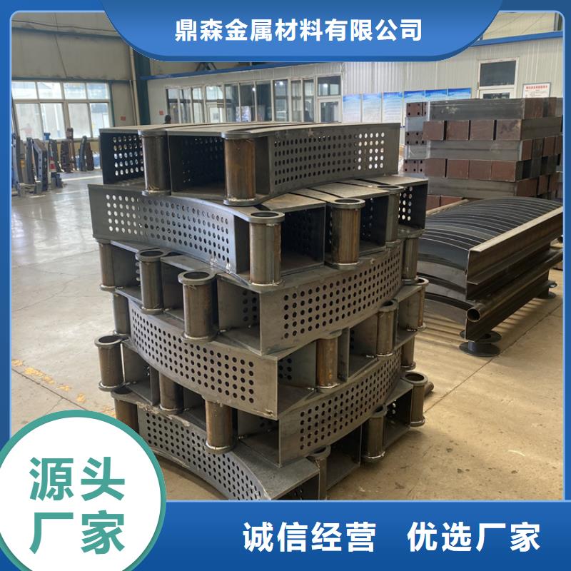 河道欄桿質(zhì)量廣受好評(píng)
