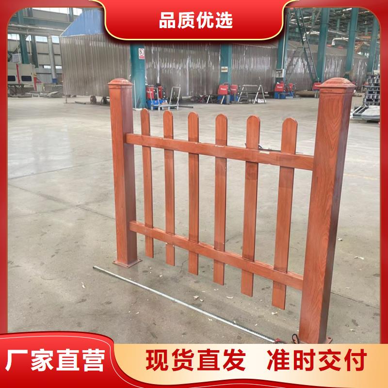 不銹鋼橋梁防護欄桿廠家長期供應