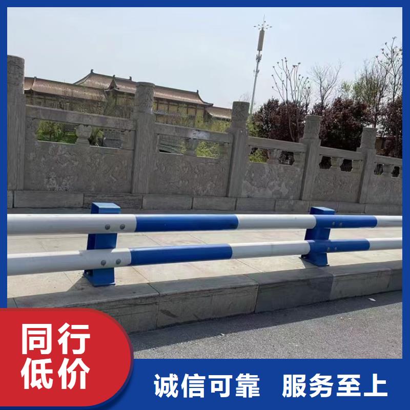 定制不銹鋼景觀仿木紋欄桿_實力廠家