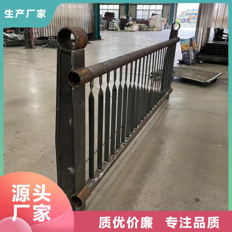 304不銹鋼景觀護(hù)欄技術(shù)精湛