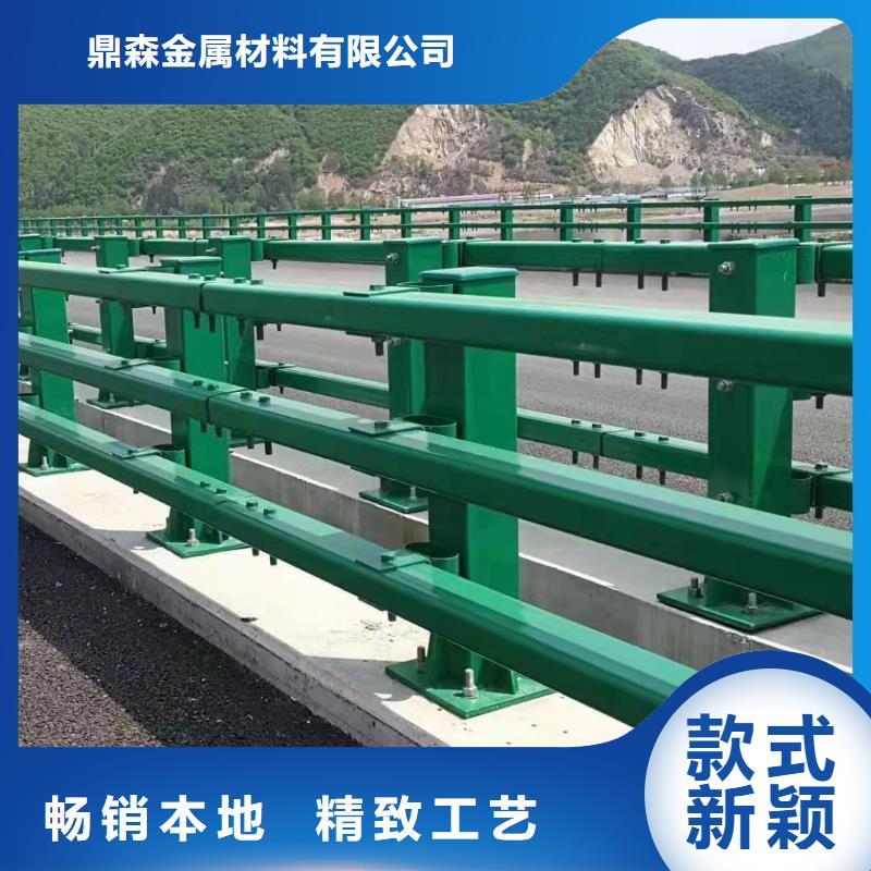 橋梁景觀(guān)護(hù)欄質(zhì)量過(guò)硬
