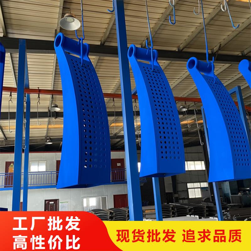 304不銹鋼碳素鋼復(fù)合管護(hù)欄大量供應(yīng)