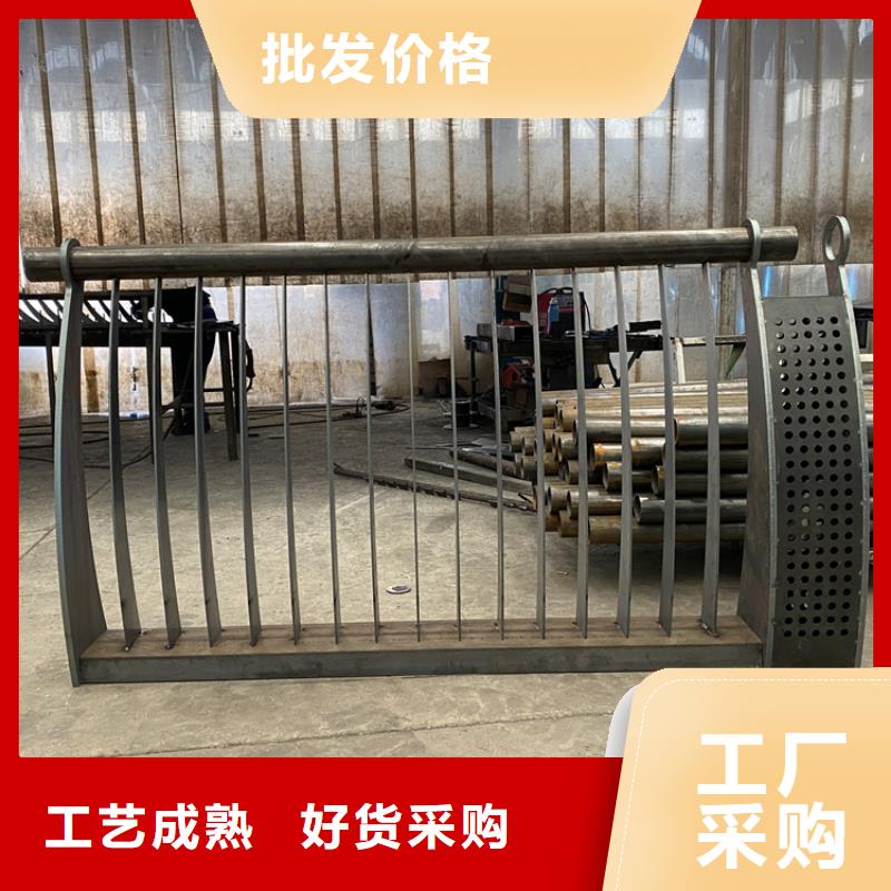 采購橋梁不銹鋼防護欄必看-專業(yè)品質(zhì)