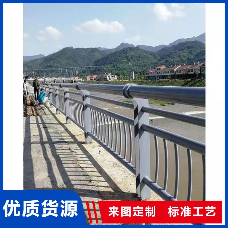 有現(xiàn)貨的大橋上的護(hù)欄廠家