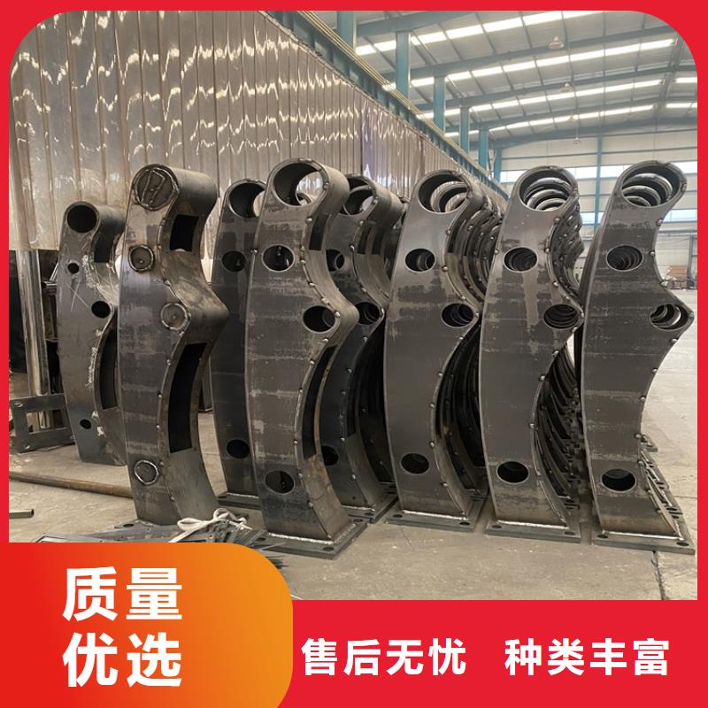 有現(xiàn)貨的大橋上的護(hù)欄廠家