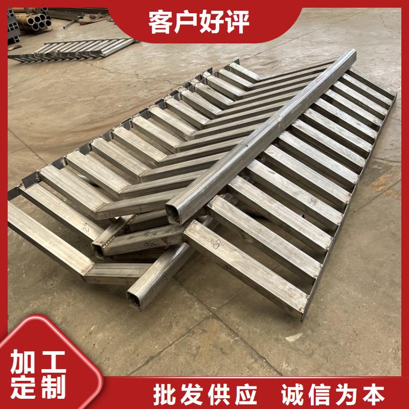橋梁景觀護(hù)欄國道抗沖擊圍欄源廠直接供貨