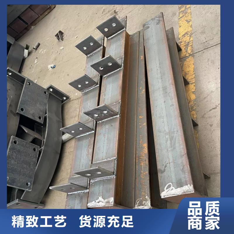 橋面防護欄桿專業生產