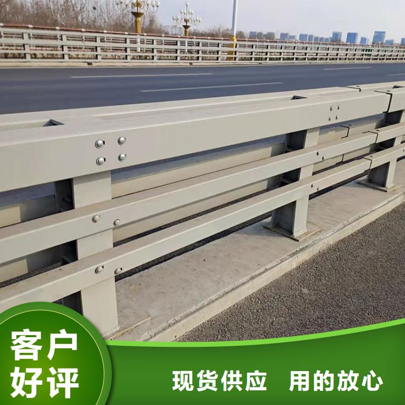 定制公園防撞護(hù)欄的批發(fā)商