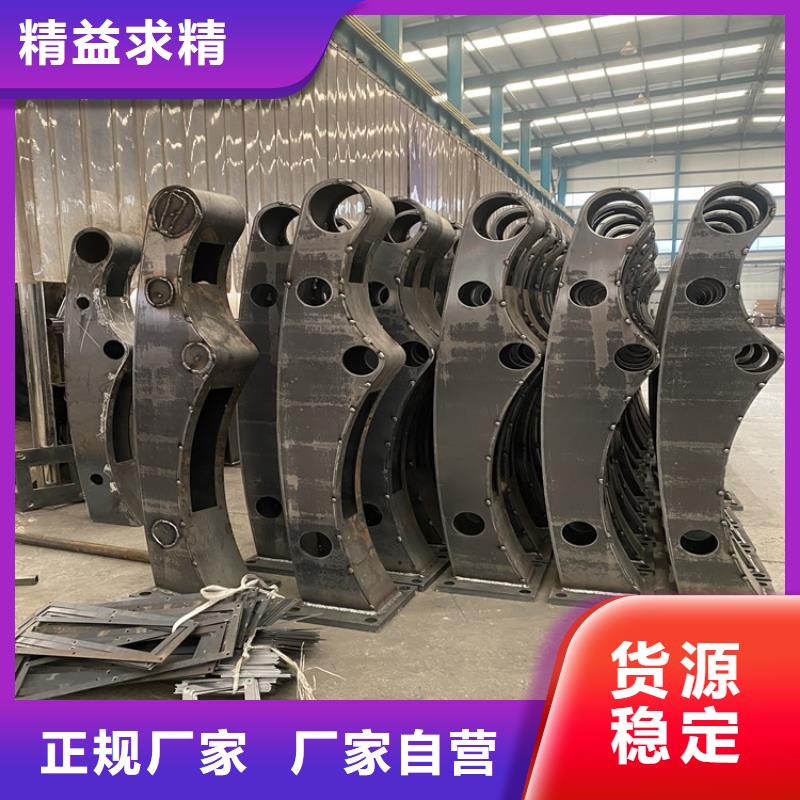 
Q235B防撞護(hù)欄安裝簡單