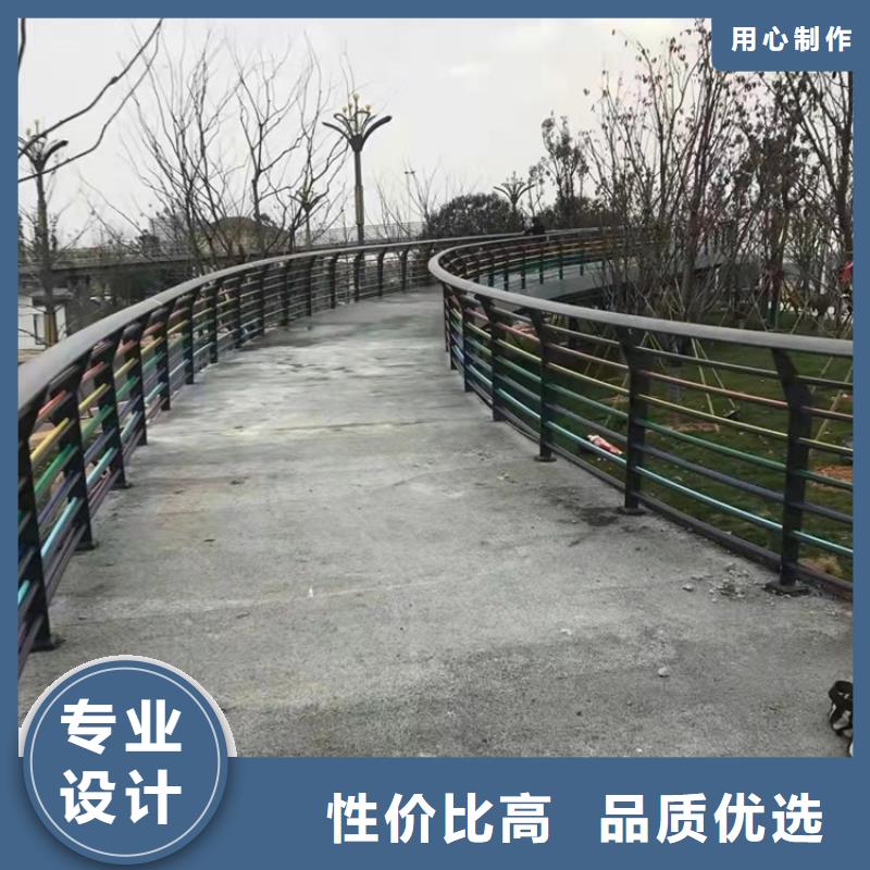 不銹鋼復(fù)合管道路護(hù)欄認(rèn)準(zhǔn)鼎森