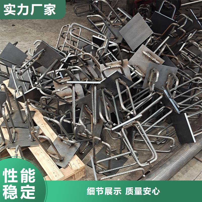 Q235B防撞護欄專業生產廠家