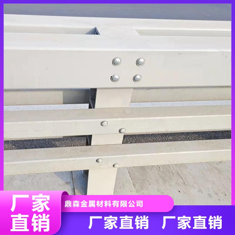 不銹鋼碳素鋼復合管橋梁護欄出廠報價