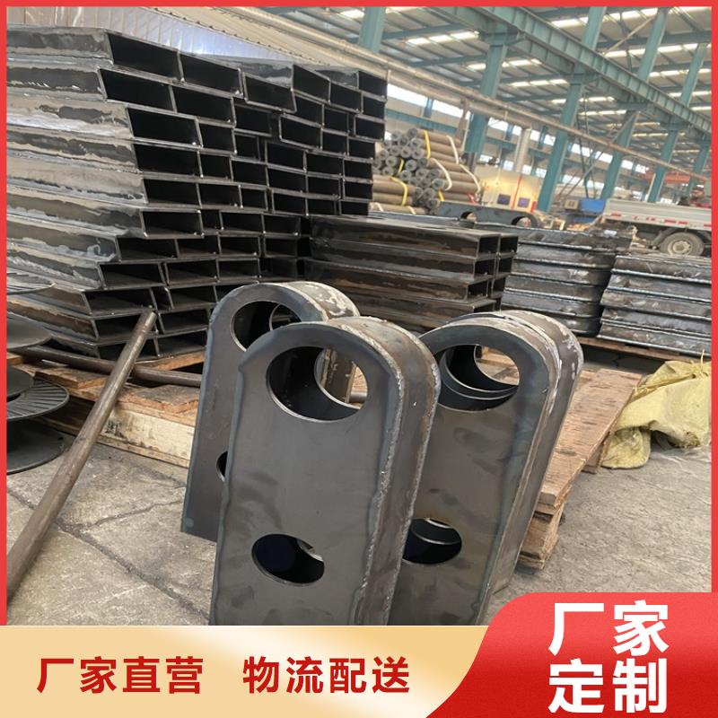 不銹鋼復(fù)合管橋梁護(hù)欄價(jià)格實(shí)惠
