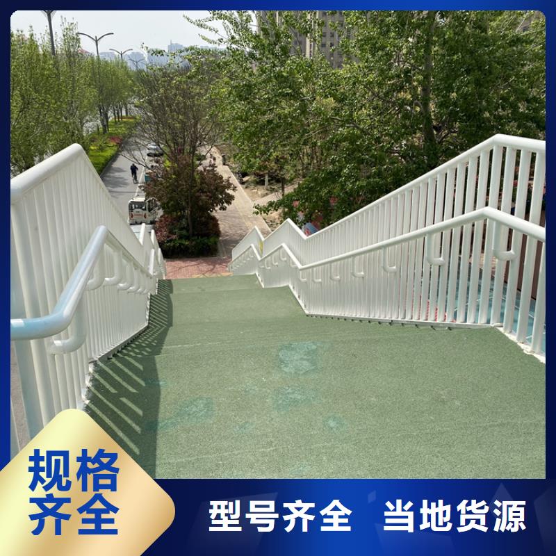 燈光防撞欄桿制造廠已更新