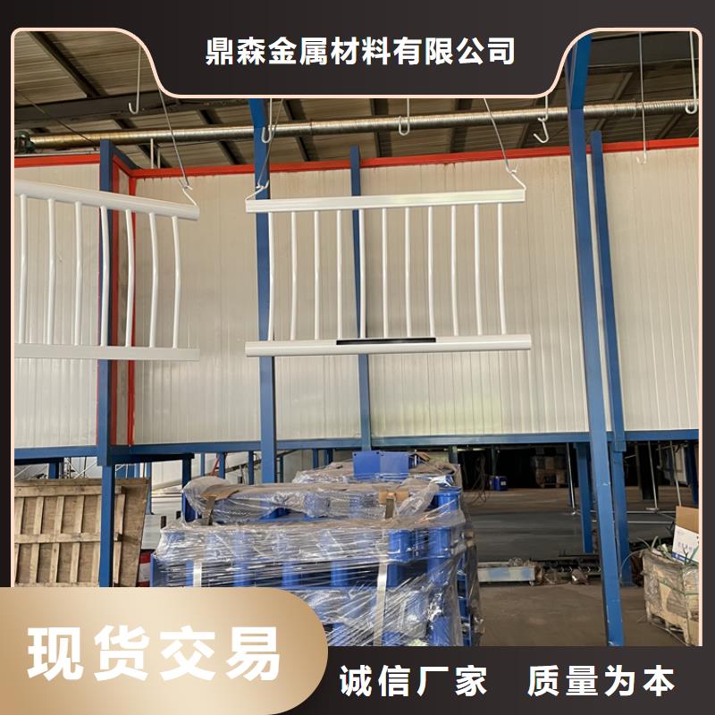 有現(xiàn)貨的304不銹鋼橋梁護(hù)欄公司