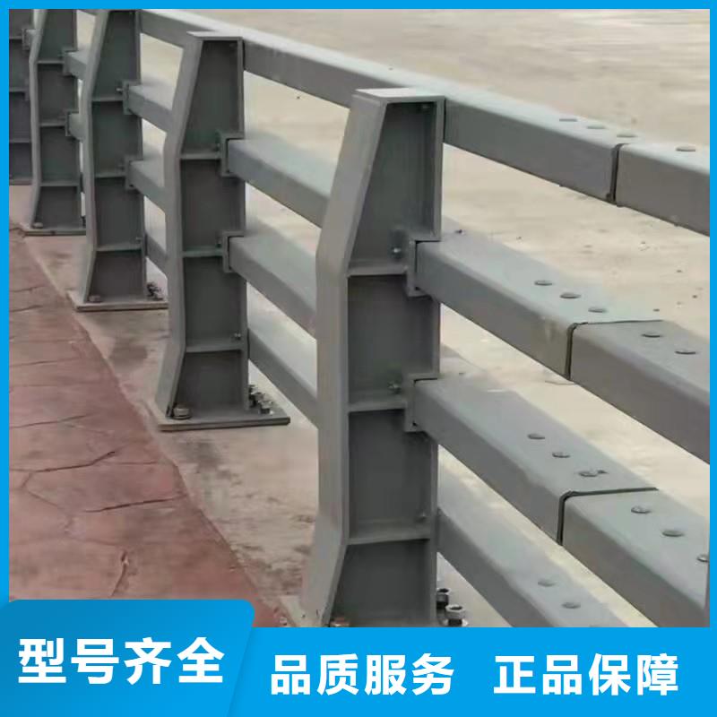 防撞鋼護欄安裝簡單