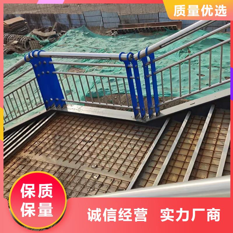 值得信賴的橋梁三橫梁防撞護欄生產廠家