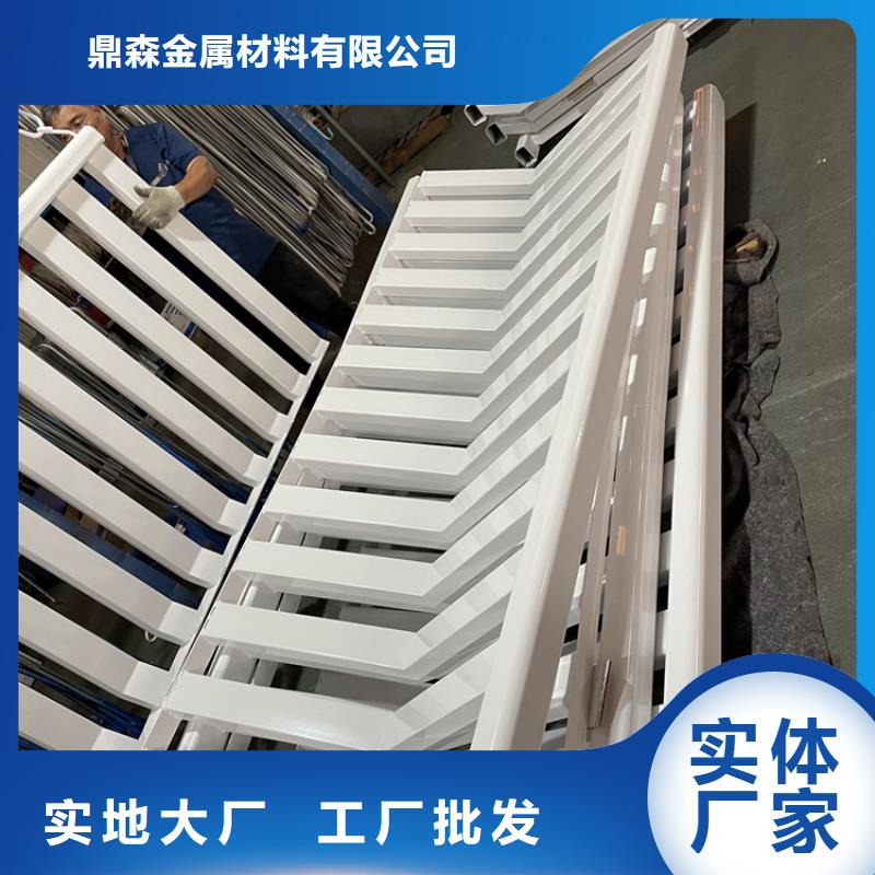 201不銹鋼復合管護欄防撞立柱標準工藝