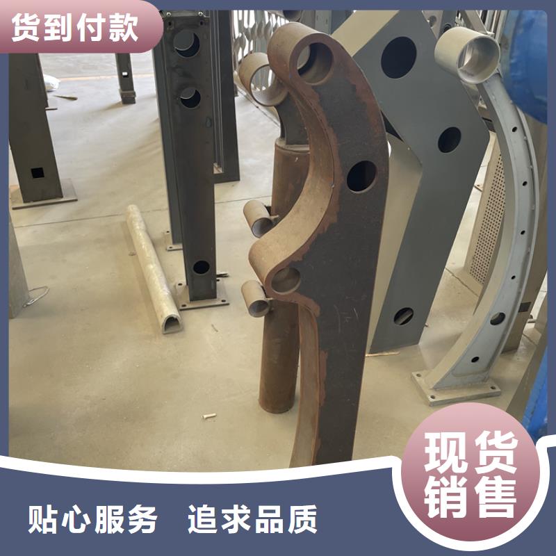 201不銹鋼復(fù)合管護(hù)欄【人行道欄桿】追求細(xì)節(jié)品質(zhì)