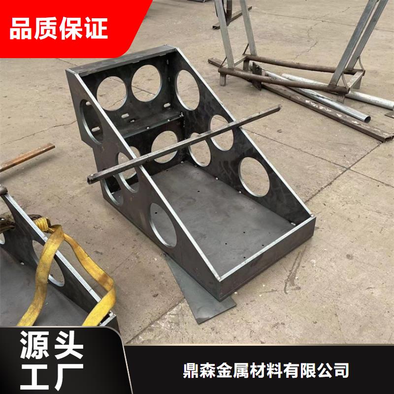 【道路防撞護欄】不銹鋼復合管欄桿滿足客戶需求