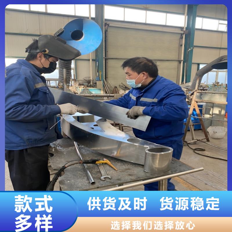 道路欄桿實力廠家