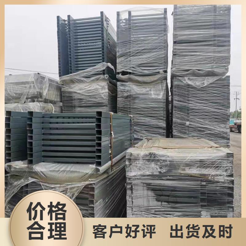 橋上的防撞護(hù)欄廠家-為您服務(wù)