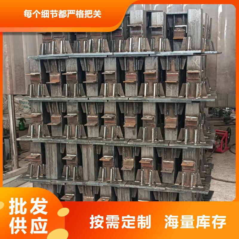 好消息：定安縣碳素鋼不銹鋼復(fù)合管護(hù)欄廠家優(yōu)惠直銷