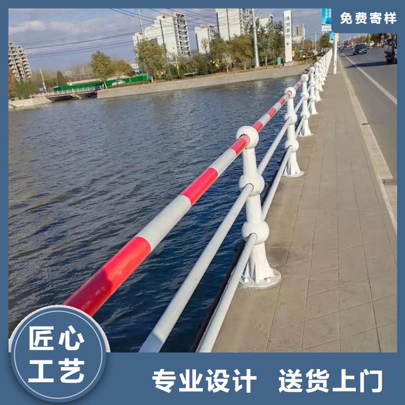 
Q235B防撞護欄立柱生產廠家_10年經驗