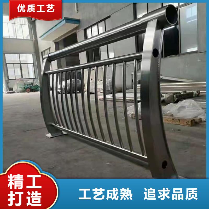 
Q235B防撞護欄立柱生產廠家_10年經驗