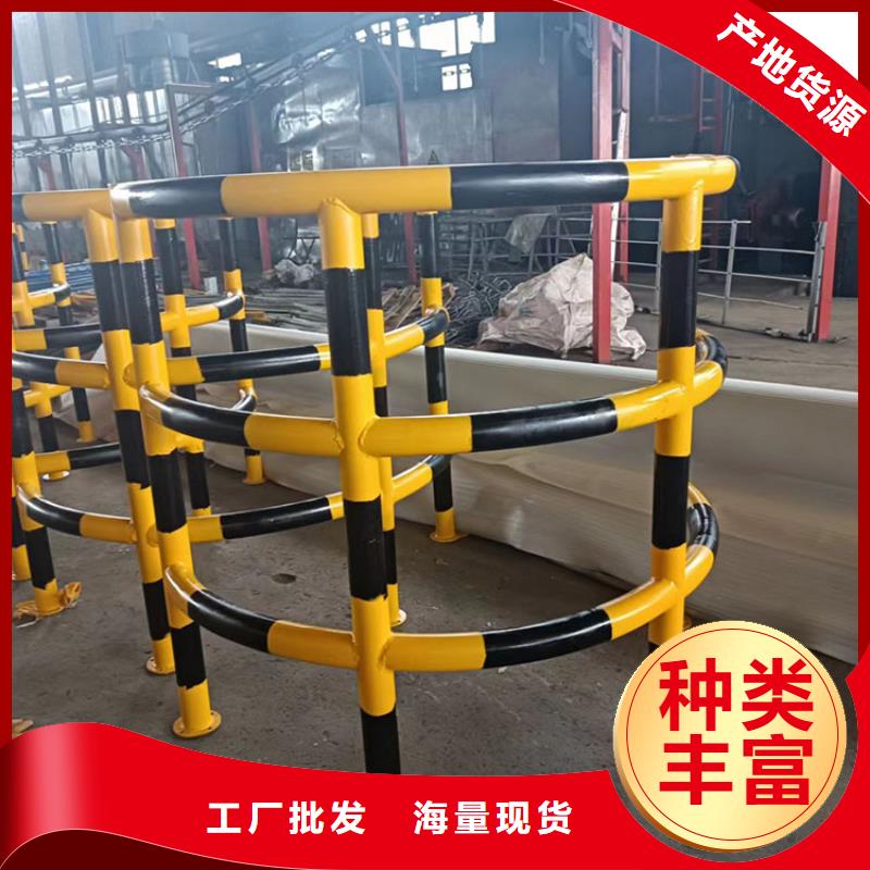 不銹鋼市政護(hù)欄款式多樣