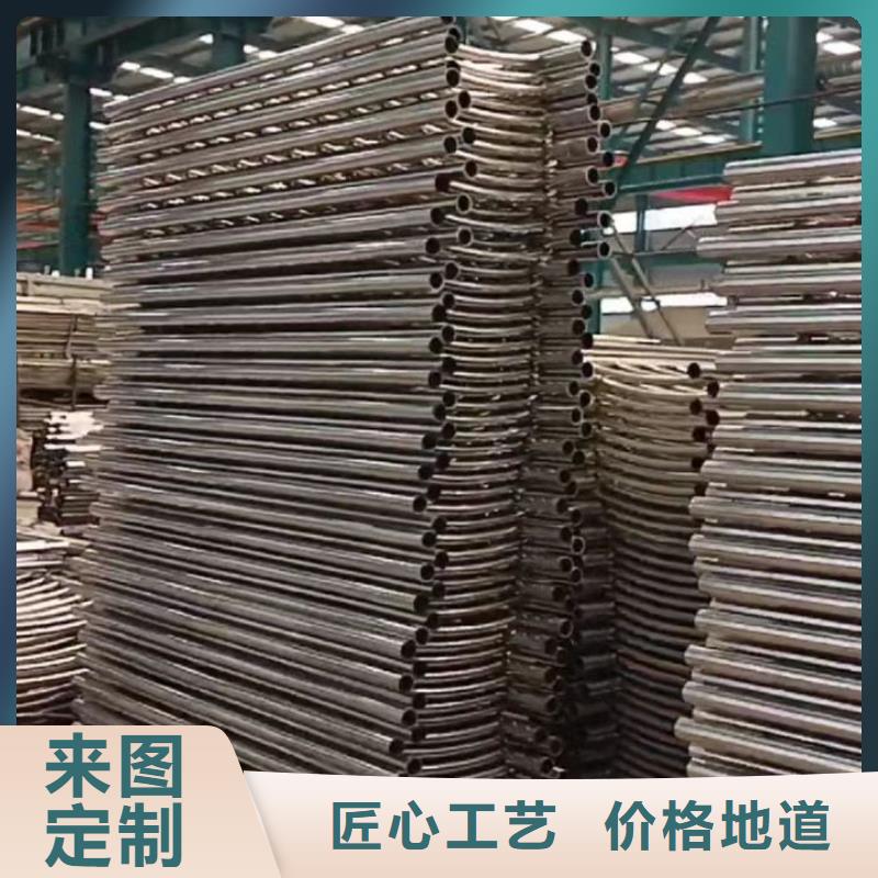 海南省瓊海市不銹鋼道路防撞護(hù)欄廠家直銷品質(zhì)保證,