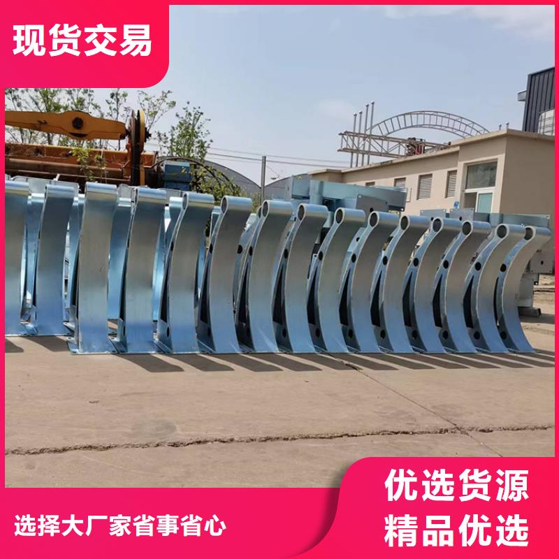 更多用戶選擇橋兩側護欄