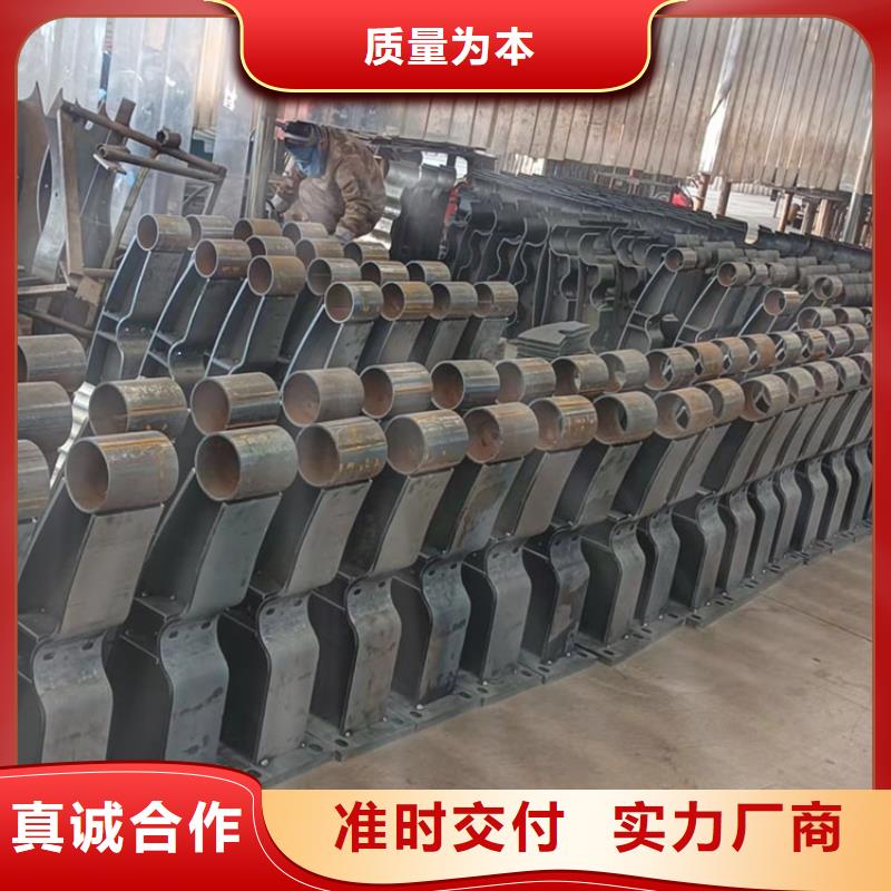郁南縣燈光護欄款式多樣