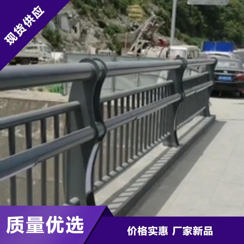 赤城縣防撞護欄大量現(xiàn)貨供應