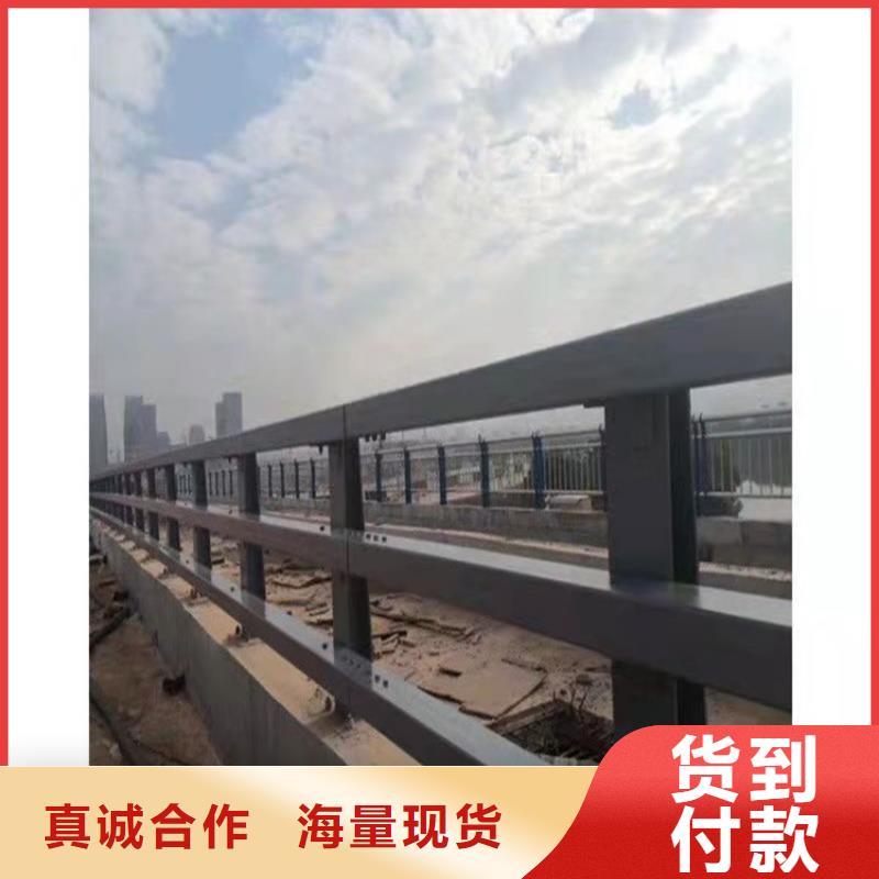 值得信賴的燈箱護欄基地