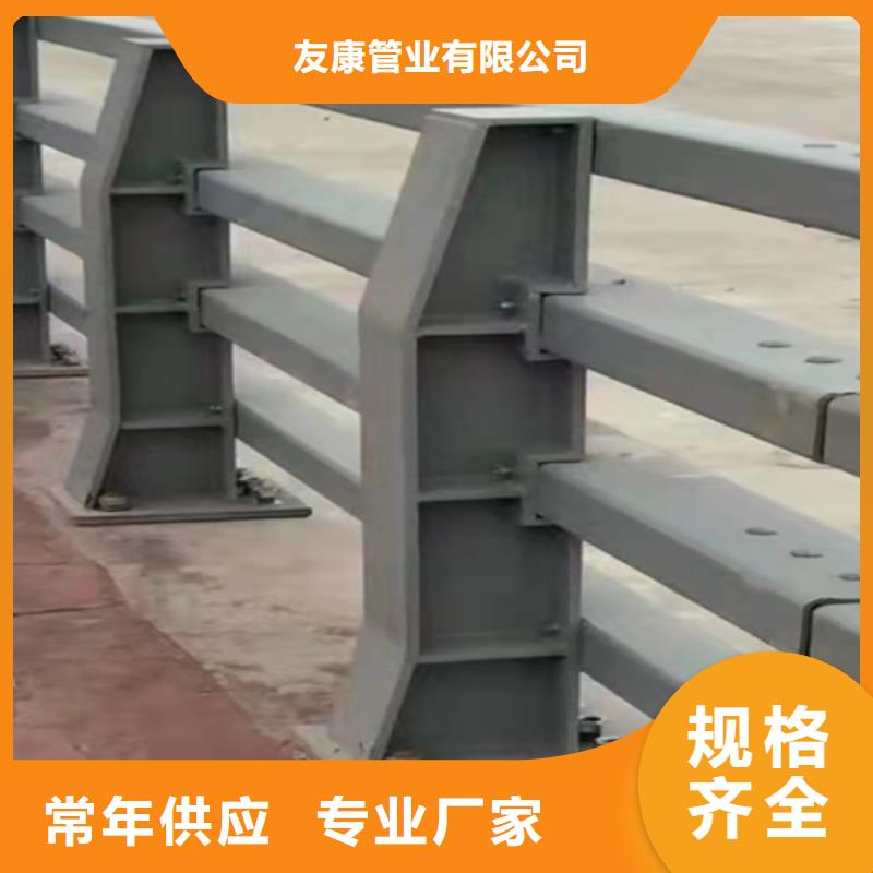 不銹鋼橋梁護(hù)欄便于安裝
