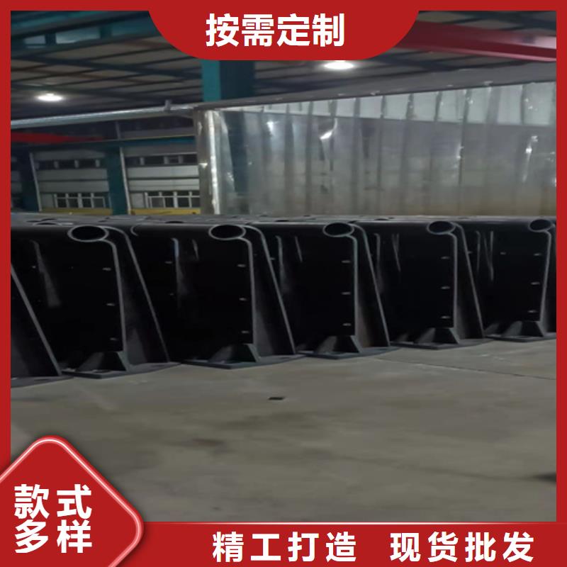 生產橋梁防撞護欄桿的生產廠家