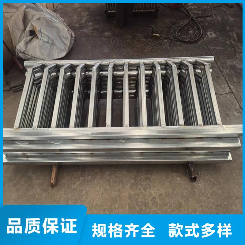 LED燈光護欄現貨銷售