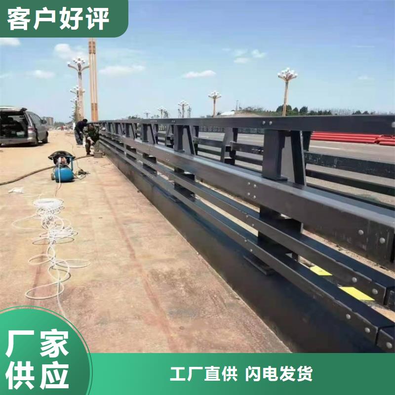 Q235B防撞護(hù)欄優(yōu)惠力度大