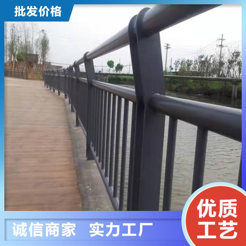 不銹鋼復合管防撞護欄款式多樣