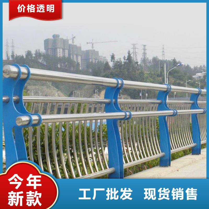 【護欄1】防撞護欄立柱質(zhì)檢合格出廠