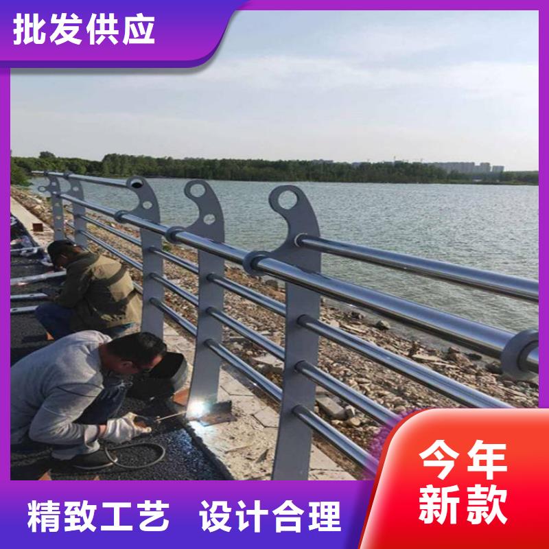 防撞橋梁護欄規(guī)格齊全
